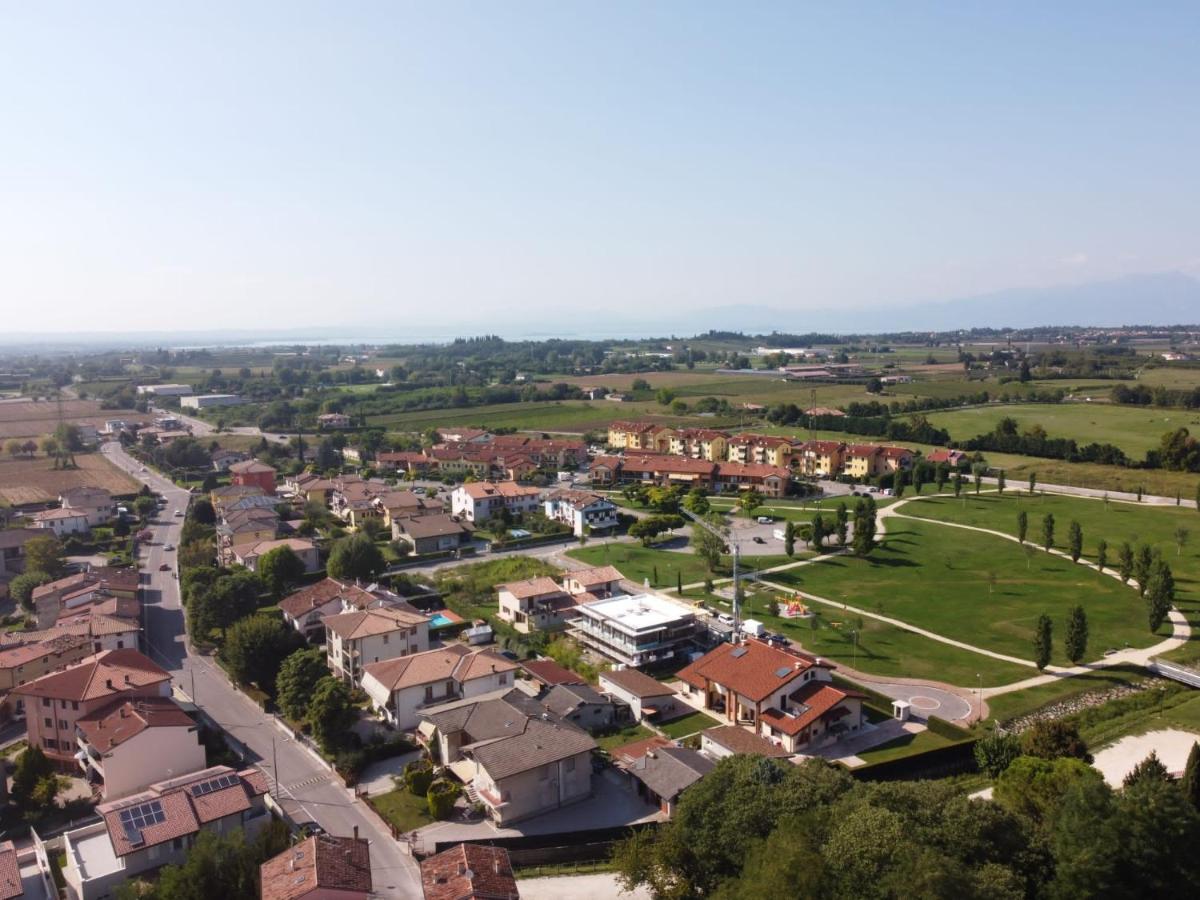 Casale Storico Enzo Βίλα Castelnuovo del Garda Εξωτερικό φωτογραφία