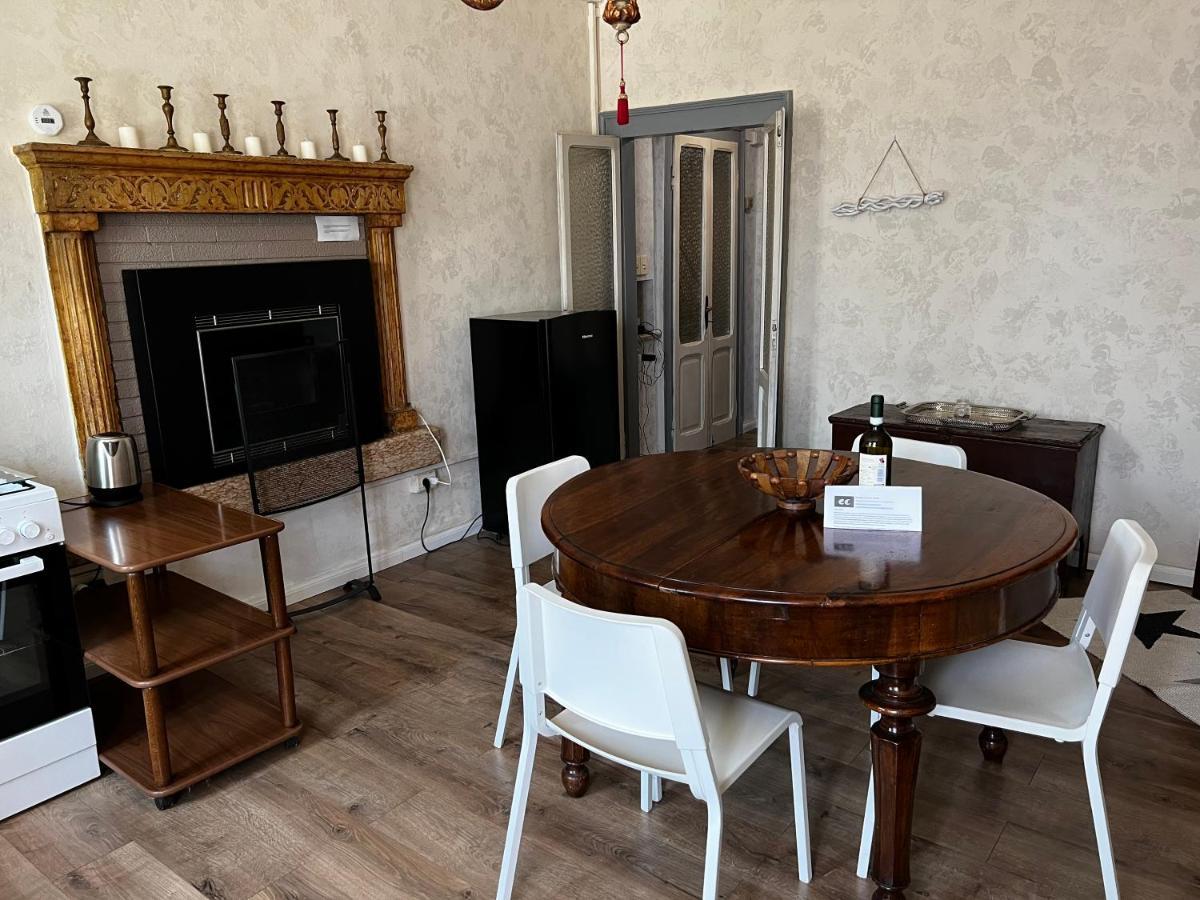 Casale Storico Enzo Βίλα Castelnuovo del Garda Εξωτερικό φωτογραφία